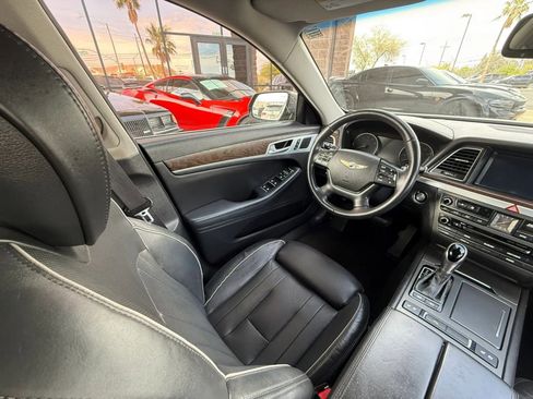 Used 2015 Hyundai Genesis 5.0 RWD image 41