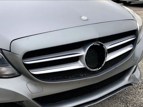 Used 2016 Mercedes-Benz C 300 Sedan image 32