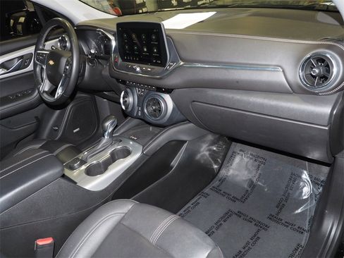 Used 2023 Chevrolet Blazer LT w/ Sound & Technology Package image 16