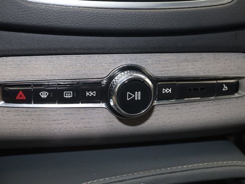 Used 2024 Volvo XC90 T8 Ultimate w/ Protection Package Premier image 31