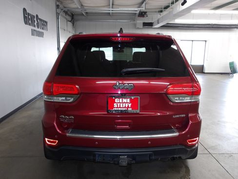 Used 2015 Jeep Grand Cherokee Limited w/ Trailer Tow Group IV AWD/4WD image 7
