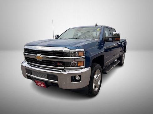 Used 2016 Chevrolet Silverado 2500 LTZ w/ Duramax Plus Package AWD/4WD image 2