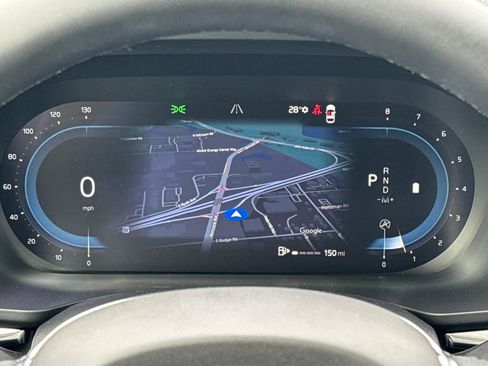 Used 2023 Volvo XC60 B5 Ultimate w/ Climate Package image 12