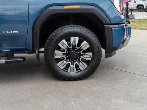 Used 2025 GMC Sierra 2500 Denali w/ Denali Reserve Package image 39