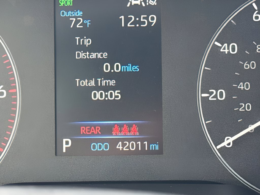 Used 2024 Toyota Corolla SE FWD image 21