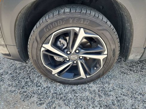 Used 2021 Chevrolet TrailBlazer RS w/ Technology Package AWD/4WD image 11