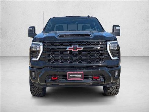 New 2026 Chevrolet Silverado 2500 ZR2 image 6