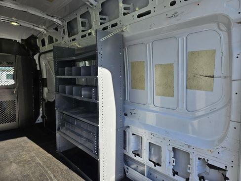 Used 2016 Ford Transit 250 148 High Roof Extended image 22