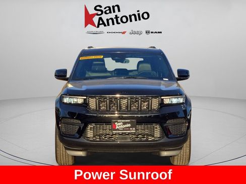 New 2025 Jeep Grand Cherokee Altitude RWD image 3