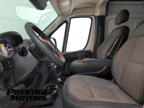 Used 2023 RAM ProMaster 3500 FWD image 17