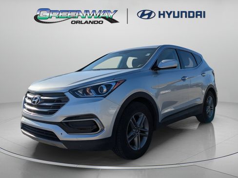 Used 2017 Hyundai Santa Fe Sport FWD image 4