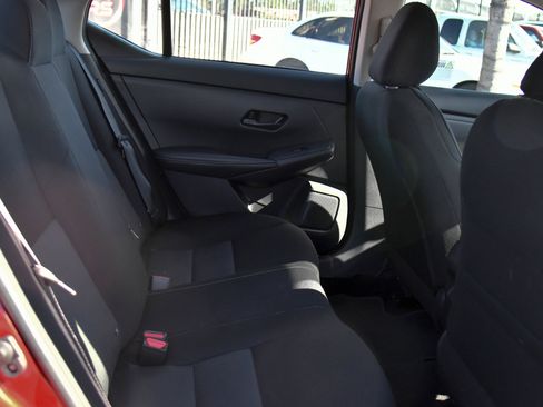 Used 2025 Nissan Sentra SV FWD image 36