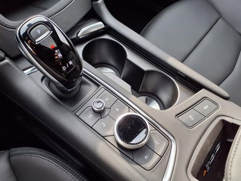 New 2025 Cadillac XT6 Premium Luxury w/ Technology Package image 19