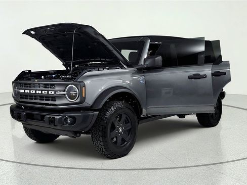Used 2024 Ford Bronco Black Diamond AWD/4WD image 10