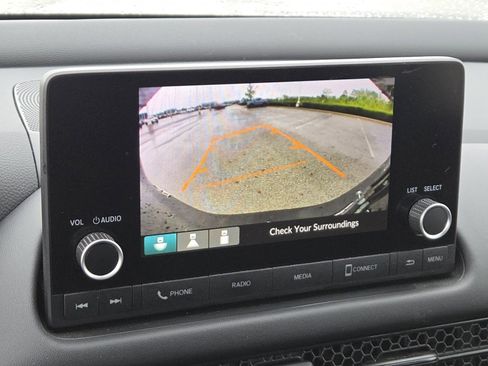 Used 2024 Honda HR-V LX image 8