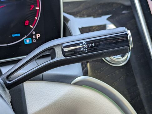 New 2025 Mercedes-Benz GLC 300 image 26