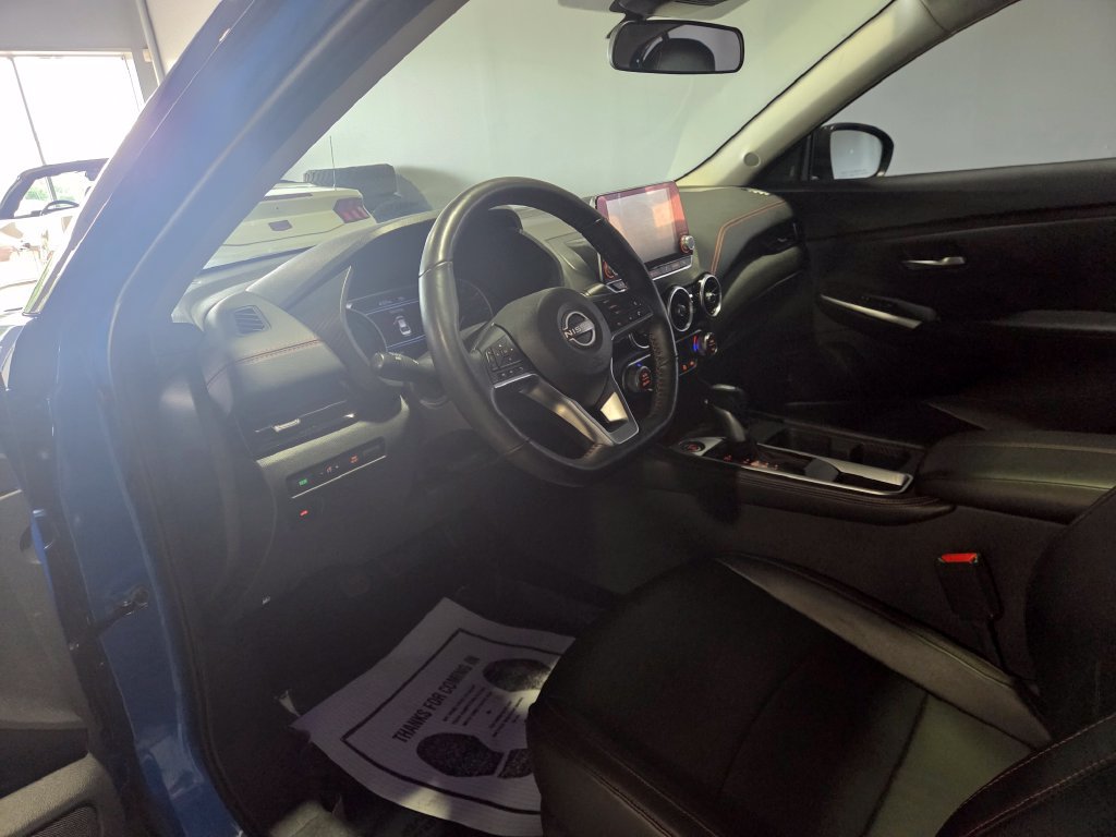 Used 2025 Nissan Sentra SR w/ SR Premium Package FWD image 6