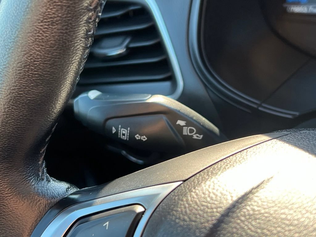 Used 2023 Ford Edge Titanium AWD/4WD image 33