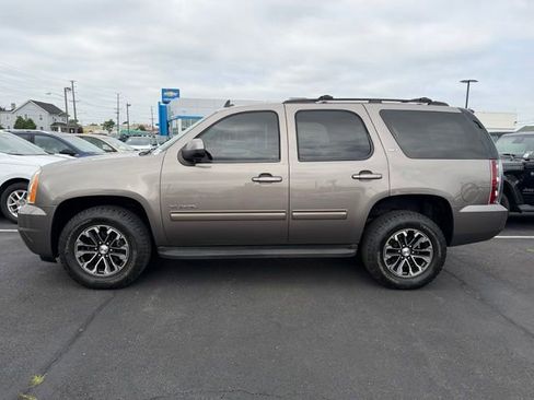Used 2014 GMC Yukon SLT AWD/4WD image 5