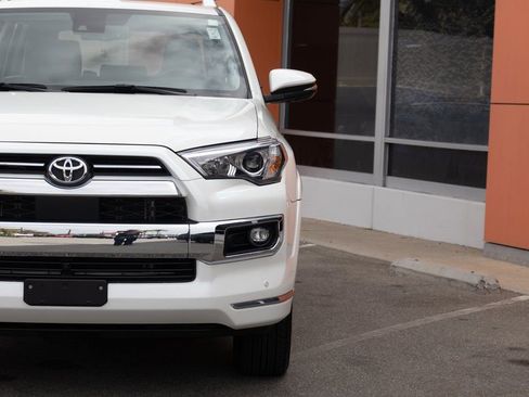 Used 2023 Toyota 4Runner Limited AWD/4WD image 6