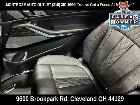 Used 2022 BMW X7 M50i AWD/4WD image 34