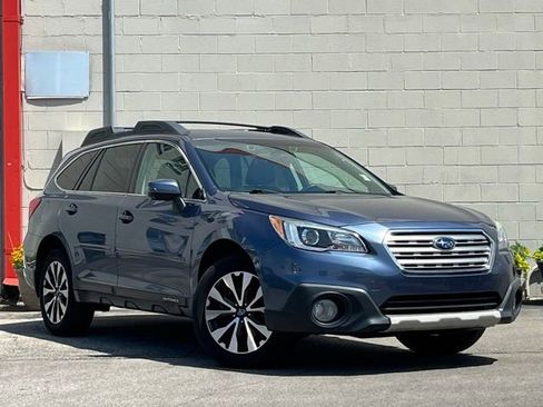 Used 2017 Subaru Outback 2.5i Limited AWD/4WD image 1