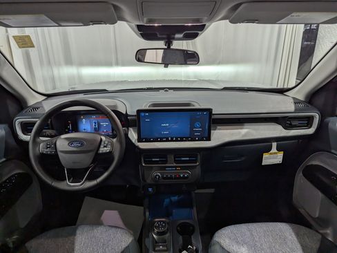 New 2025 Ford Maverick XLT w/ XLT Luxury Package image 12