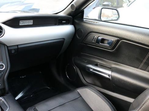 Used 2016 Ford Mustang Premium RWD image 24