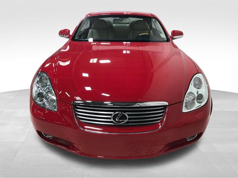 Used 2004 Lexus SC 430 Convertible RWD image 3