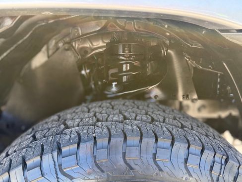 Used 2014 Toyota Tacoma 4x4 Regular Cab image 36