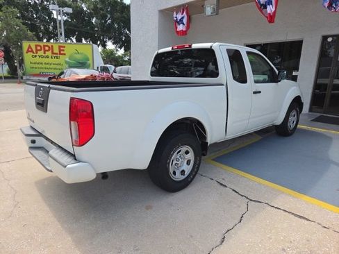 Used 2019 Nissan Frontier S RWD image 4