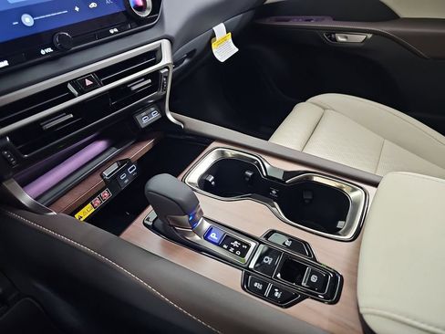 New 2026 Lexus RX 350 AWD/4WD image 25