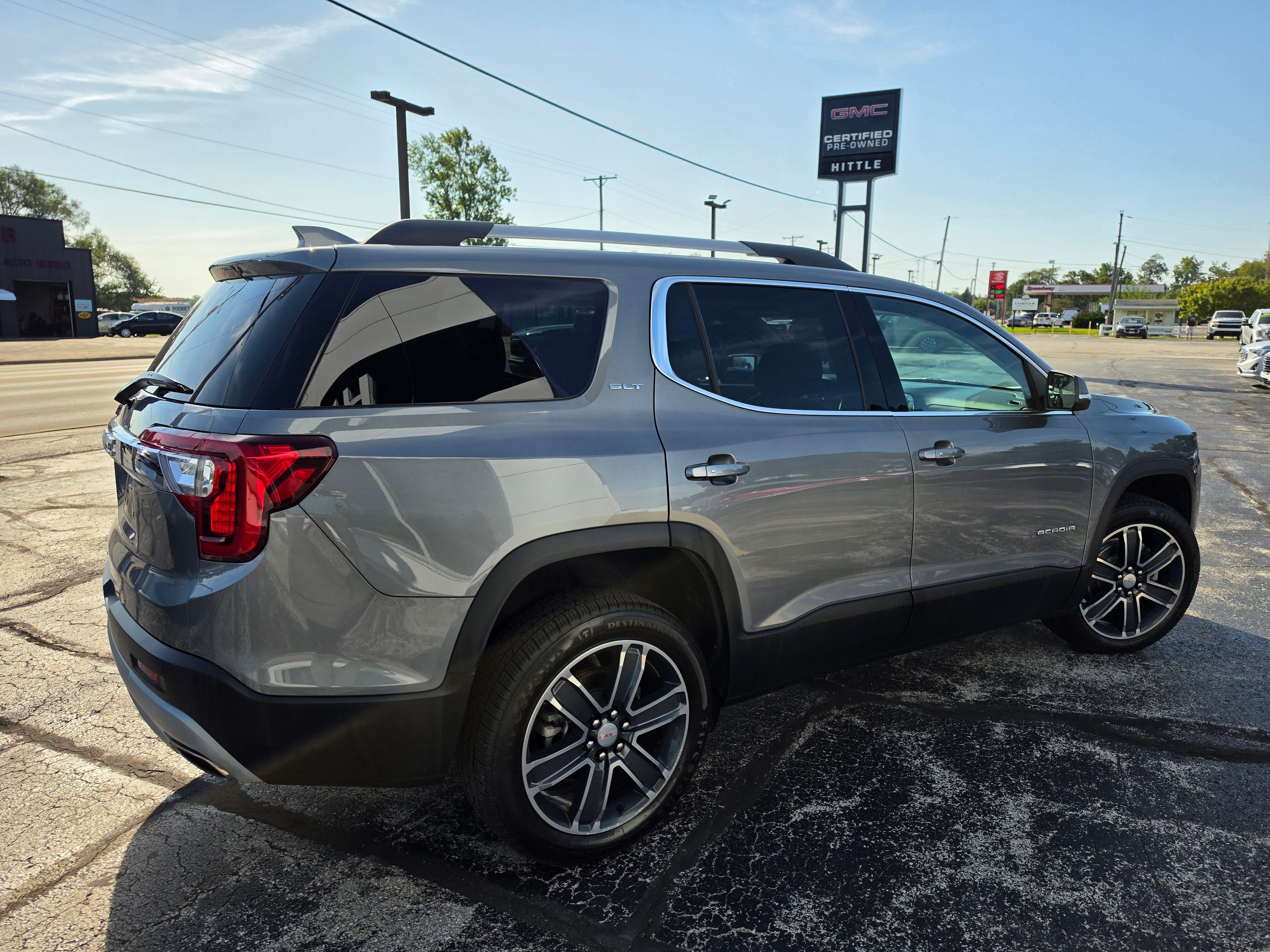 Used 2020 GMC Acadia SLT FWD image 4