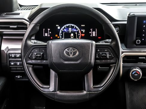 Used 2024 Toyota Tacoma SR5 image 18