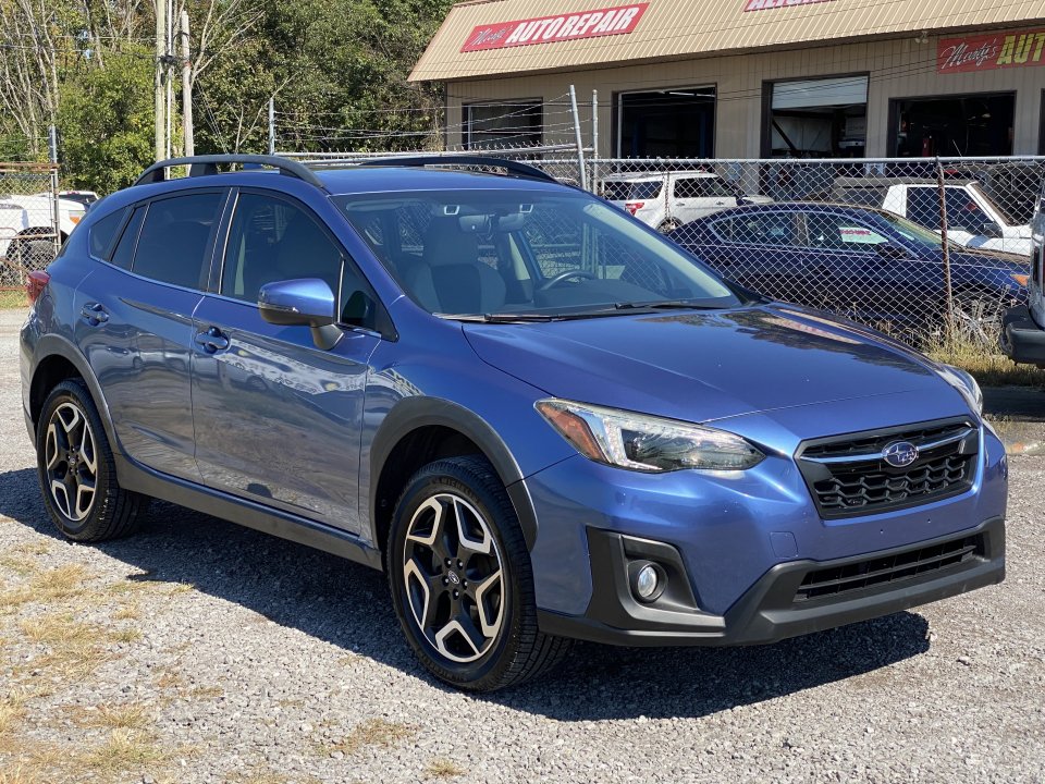 Used 2019 Subaru Crosstrek 2.0i Limited w/ Moonroof Package w/Navigation AWD/4WD image 3