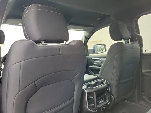 Used 2022 RAM 1500 Big Horn RWD image 17