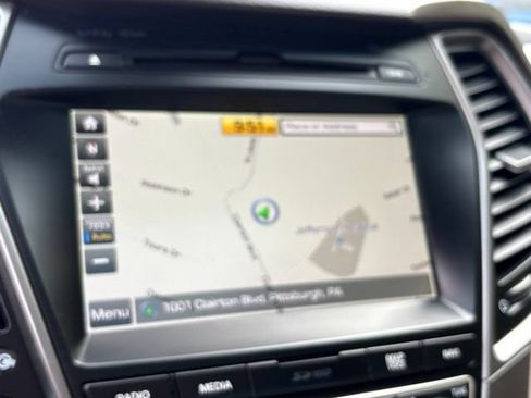 Used 2018 Hyundai Santa Fe Sport w/ 2.0T Ultimate Tech Package 05 AWD/4WD image 17