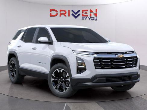 New 2026 Chevrolet Equinox LT FWD image 5