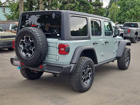 Used 2023 Jeep Wrangler Unlimited Rubicon 4xe AWD/4WD image 7