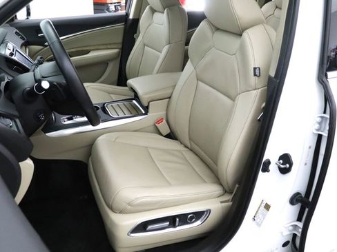 Used 2020 Acura MDX SH-AWD w/ Technology Package image 2