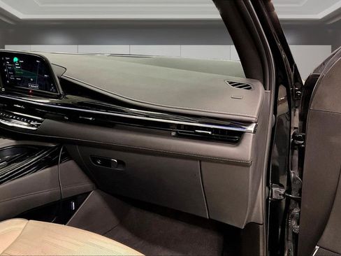 Certified 2023 Cadillac Escalade Sport w/ LPO, ONYX Package image 27