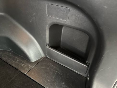 Used 2021 Toyota RAV4 LE image 35