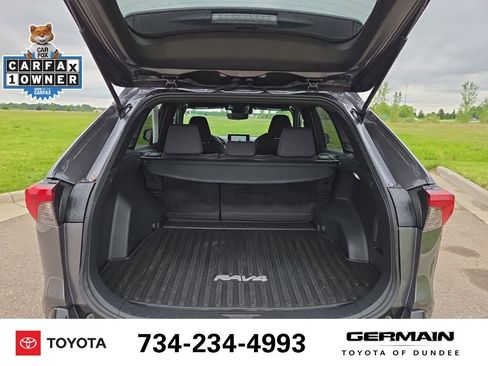 Used 2024 Toyota RAV4 SE w/ Weather Package AWD/4WD image 20