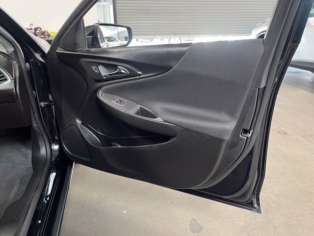 Used 2024 Chevrolet Malibu LT FWD image 13