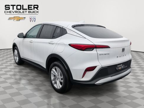 New 2026 Buick Envista Preferred image 2