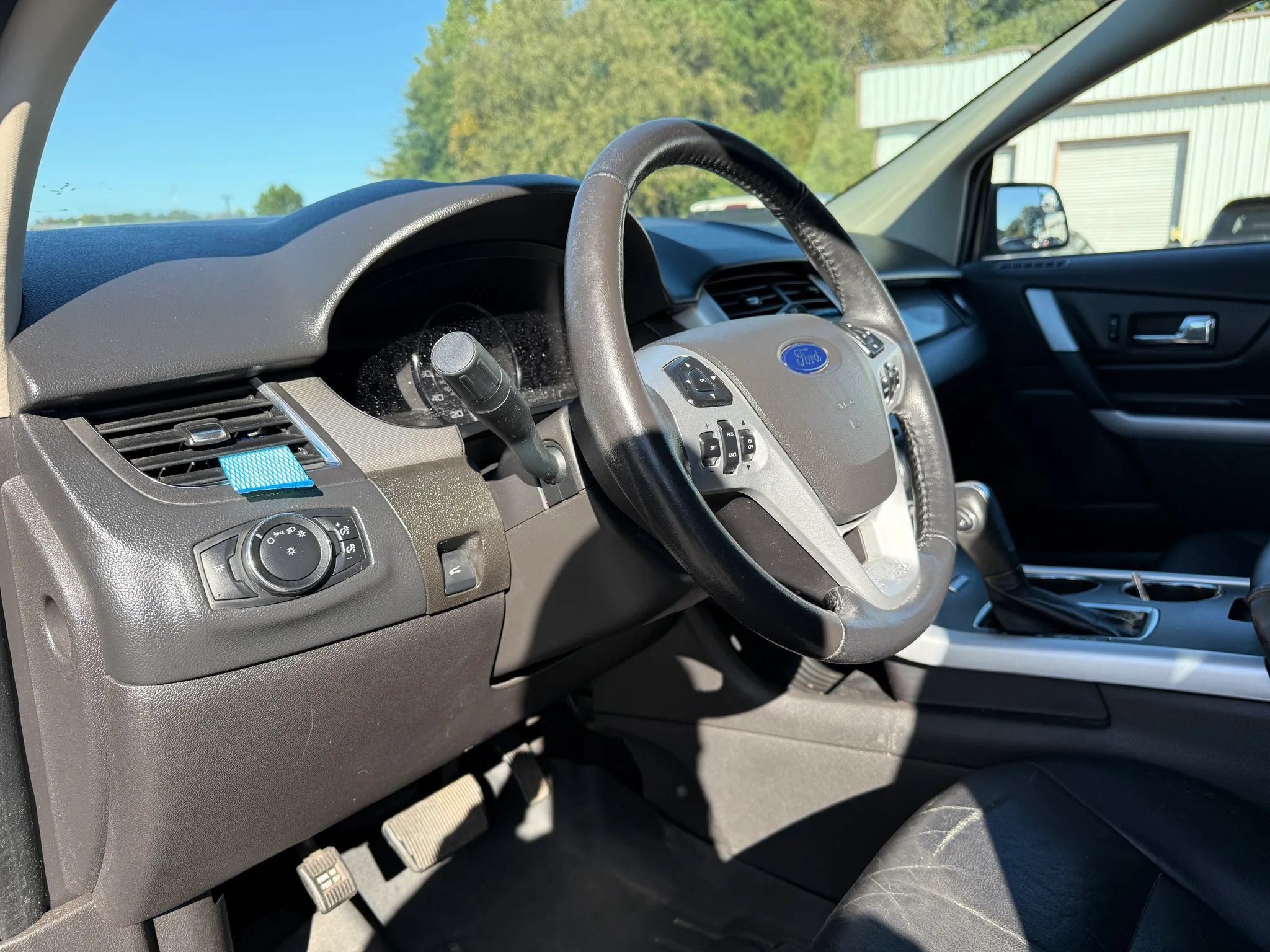 Used 2014 Ford Edge SEL w/ Equipment Group 205A AWD/4WD image 17