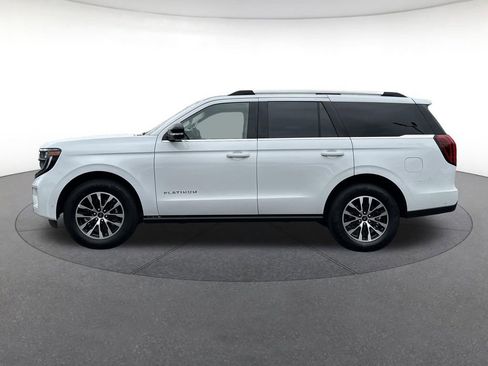 Used 2025 Ford Expedition Platinum AWD/4WD image 2