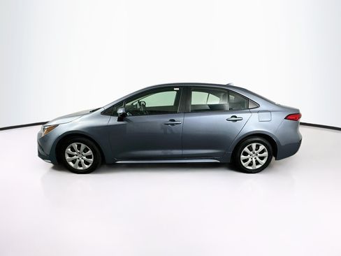Used 2025 Toyota Corolla LE FWD image 4