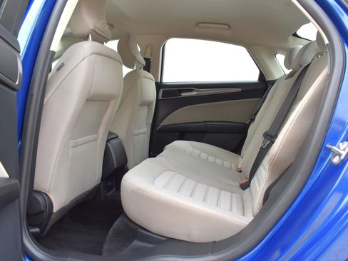 Used 2018 Ford Fusion S FWD image 25