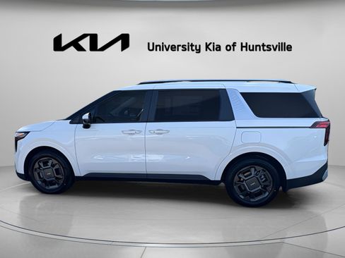 New 2026 Kia Carnival EX FWD image 5